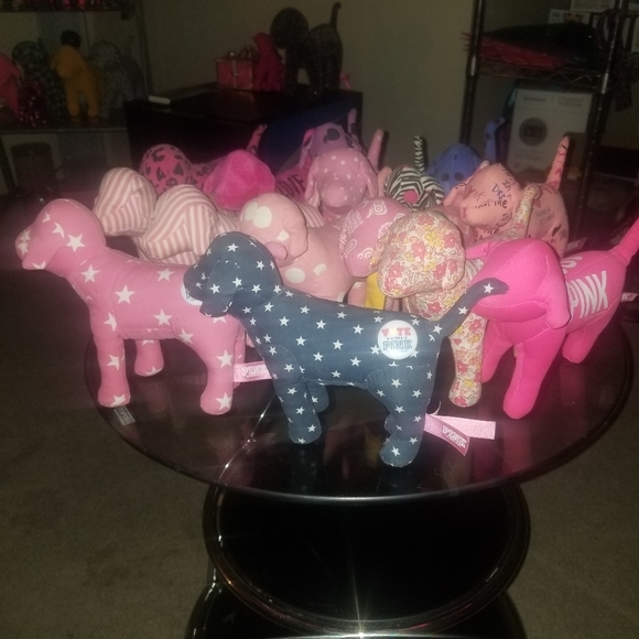 Victoria Secret Pink Dogs! 7 each n get 1 free - Picture 2 of 2